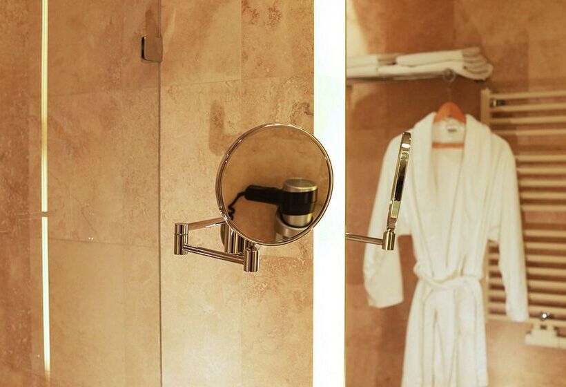 فندق Golden Tulip Ana Dome