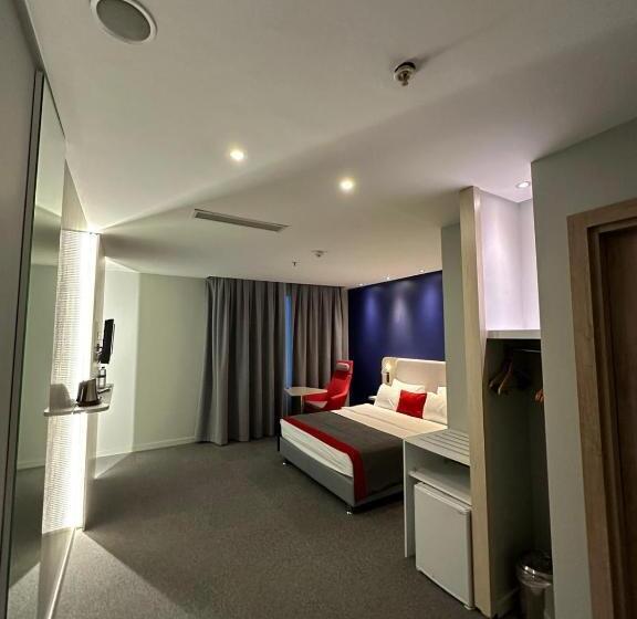 Fotos del hotel Holiday Inn Express Istanbulaltunizade, An Ihg:  2