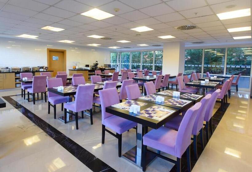 Fotos del hotel Holiday Inn Express Istanbulaltunizade, An Ihg:  13