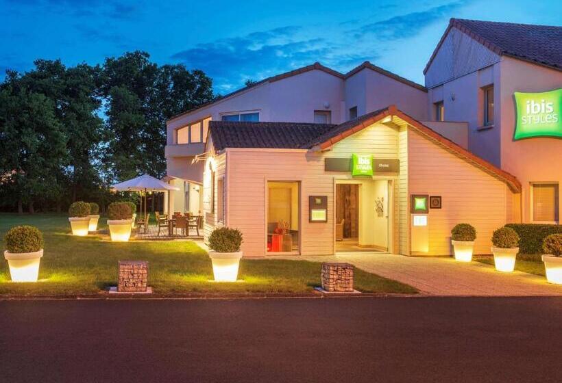 هتل Ibis Styles Cholet