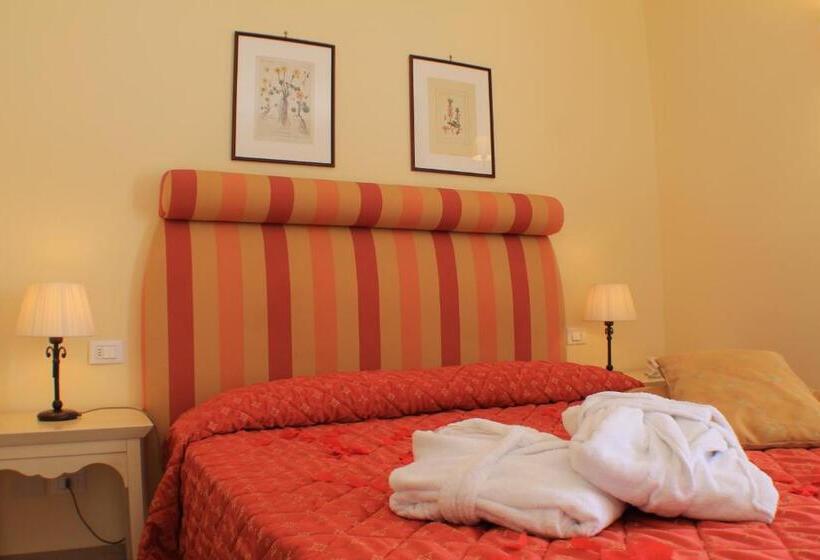 فندق Il Parco Sul Mare Resort & Spa