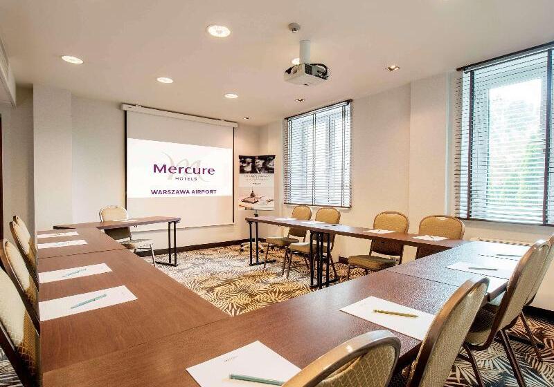 هتل Mercure Warszawa Airport