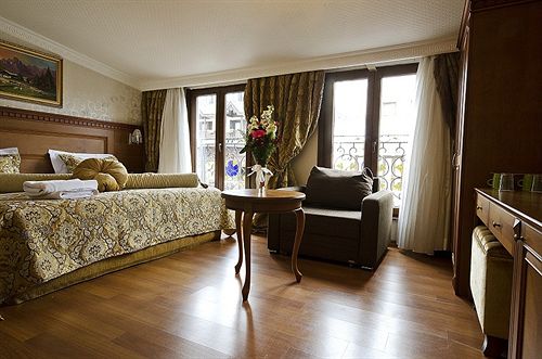 فندق Millennium Suites