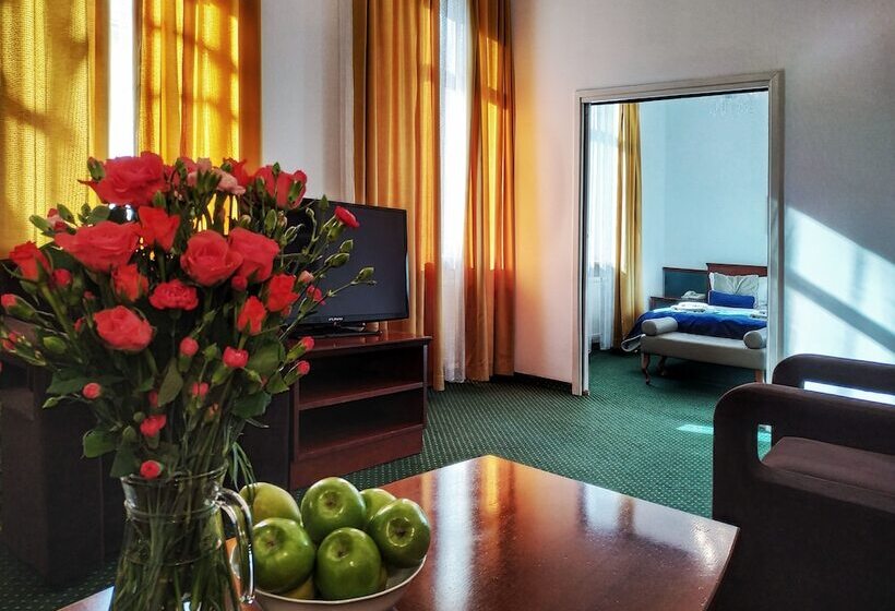 Fotos del hotel Nobilton:  23