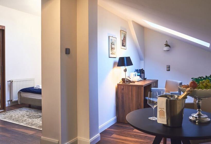 Fotos del hotel Nobilton:  17