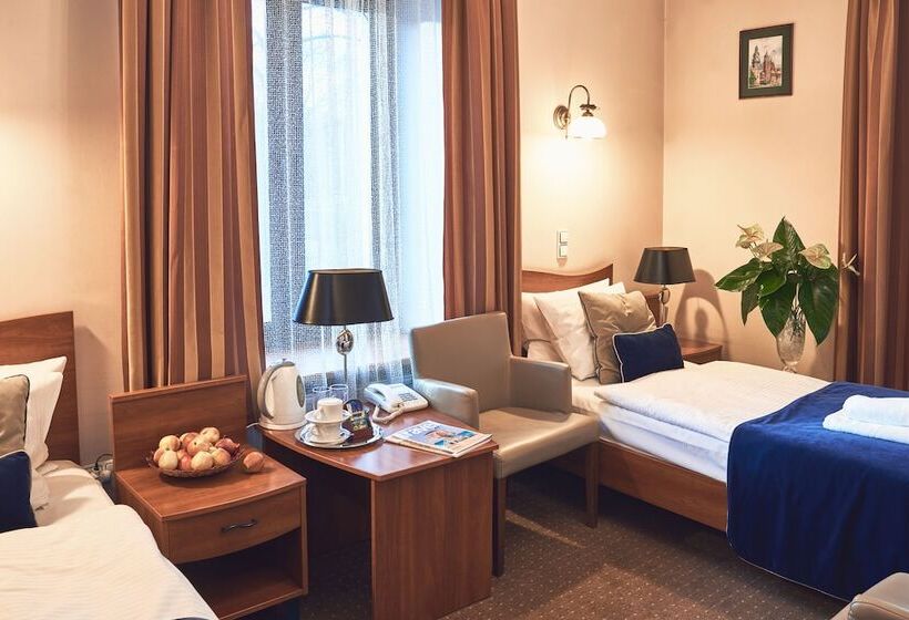 Fotos del hotel Nobilton:  4