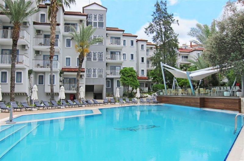 هتل Paloma Marina Suites  Adult Only