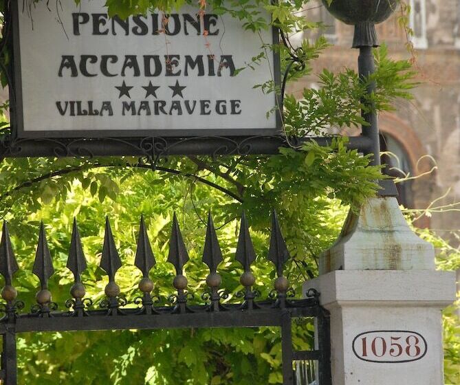Fotos del hotel Pensione Accademia - Villa Maravege:  48