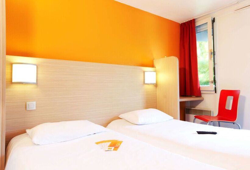 Hotel Premiere Classe Nantes Est St Sebastien Sur Loire