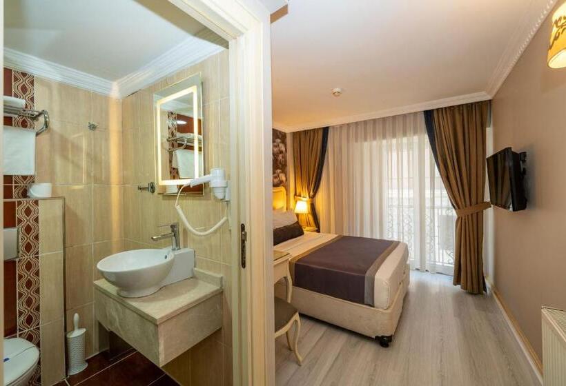 Fotos del hotel Raymond Hotel:  12