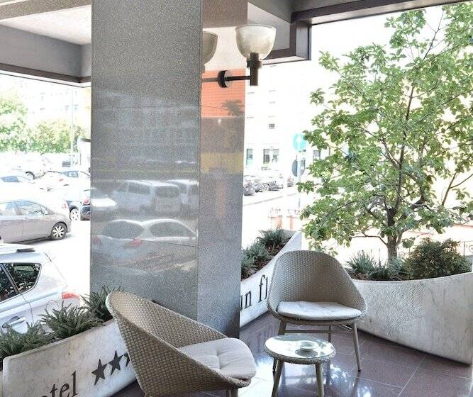 Fotos del hotel Sunflower:  22