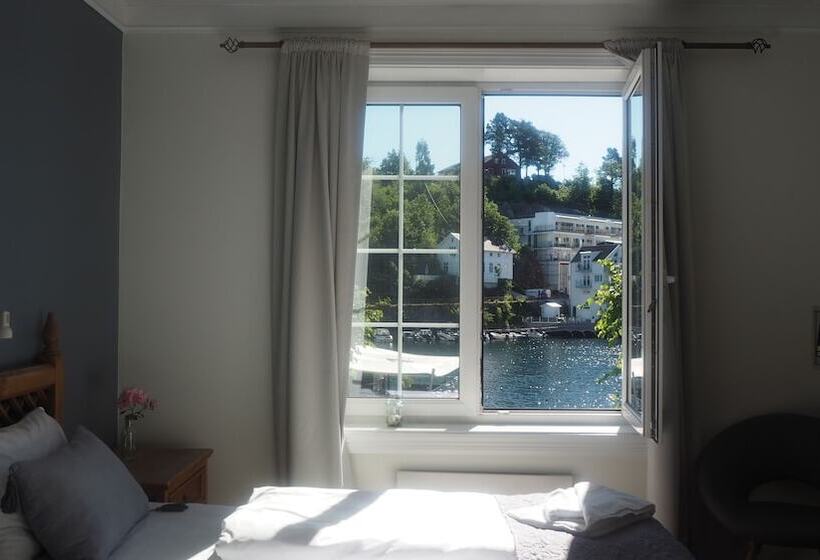 Tvedestrand Fjordhotell Unike Hoteller