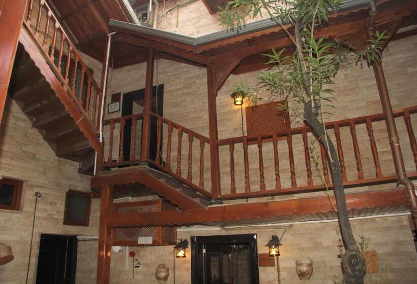 هتل Zeynep Hanim Konagi