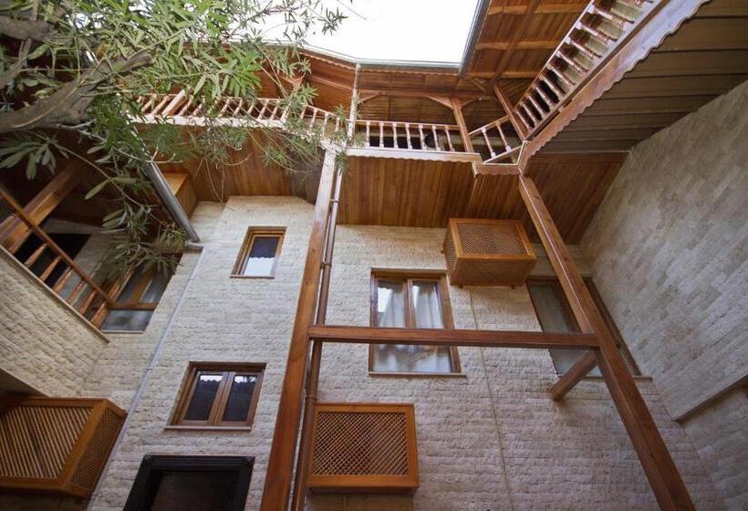 هتل Zeynep Hanim Konagi