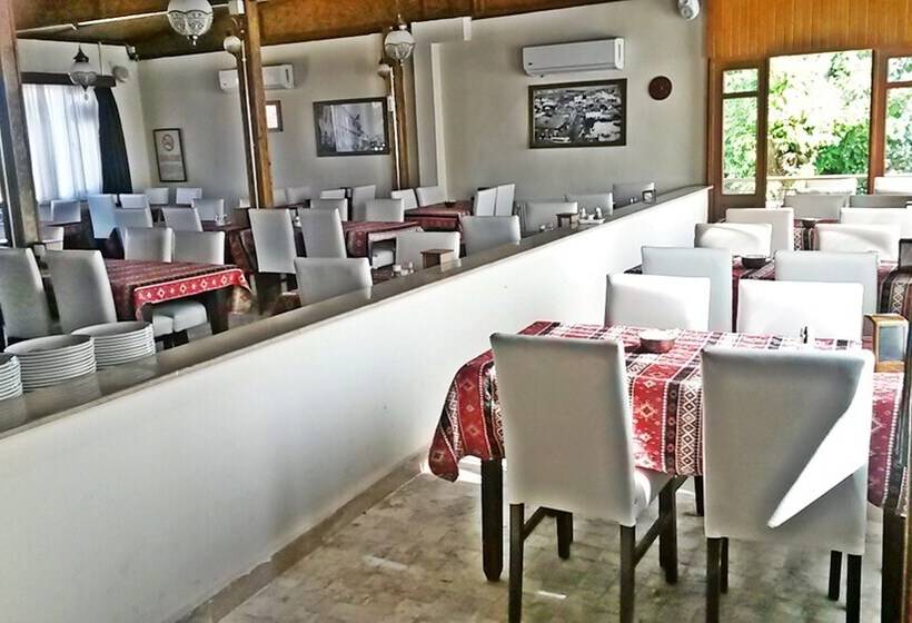 هتل Zeynep Hanim Konagi