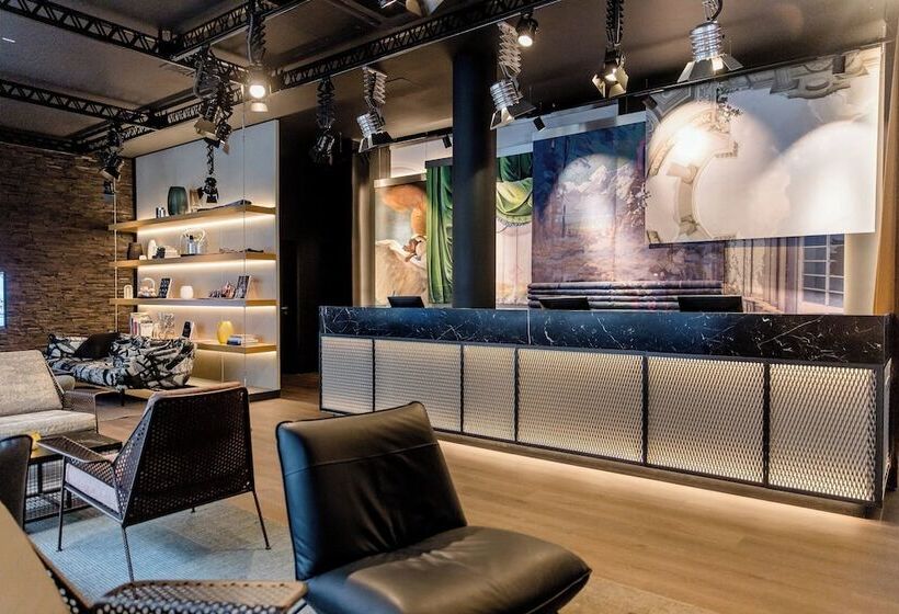 Motel One Stuttgart Mitte