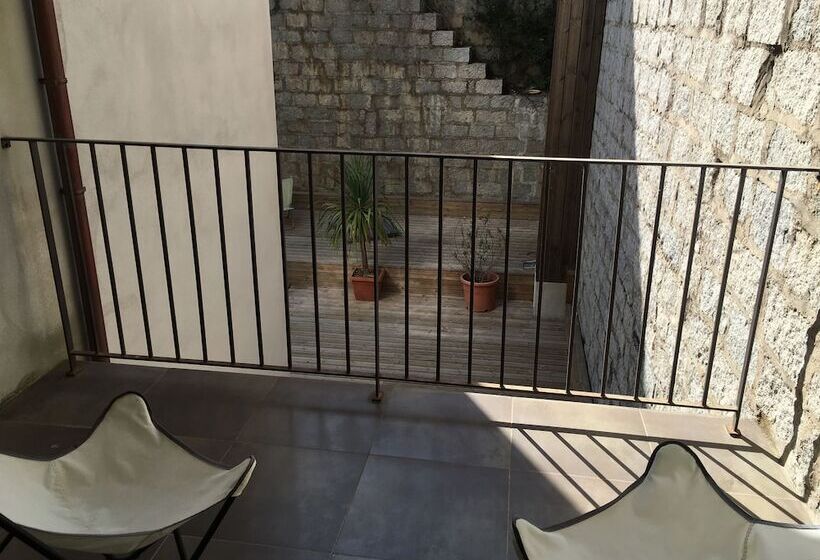 En Aparté