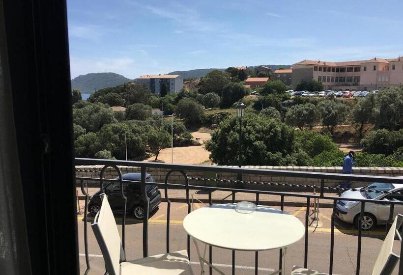 En Aparté