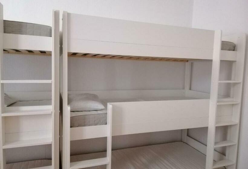 旅馆 Momore Apartments