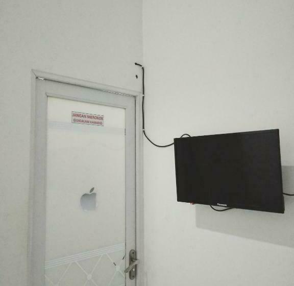 הוסטל Wisma Aira