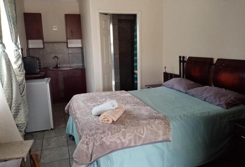 צימר Jubie S Guest Lodge