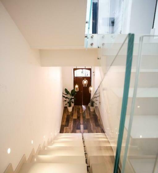 تختخواب و صبحانه Luna Federiciana Luxury Room & Spa