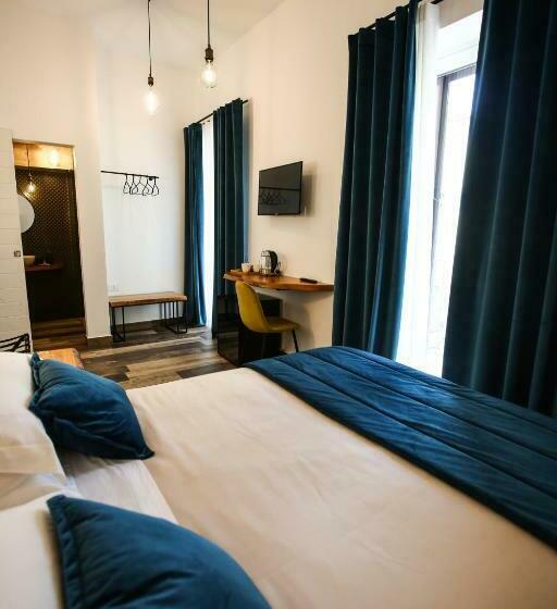 تختخواب و صبحانه Luna Federiciana Luxury Room & Spa
