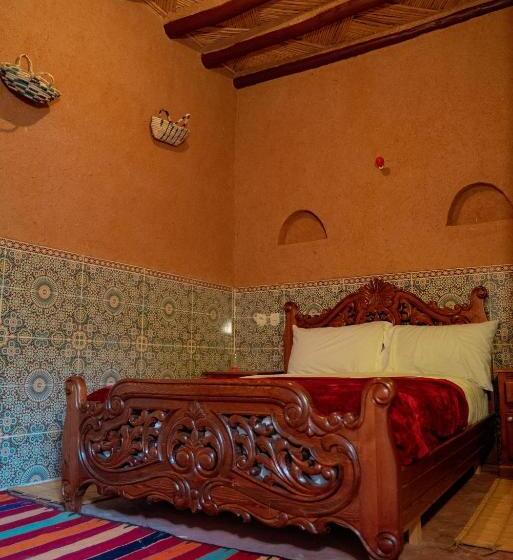 تختخواب و صبحانه Maison Etoile Du Desert