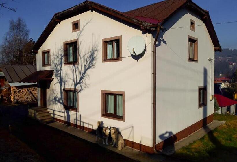 پانسیون Casa Ghioceilor