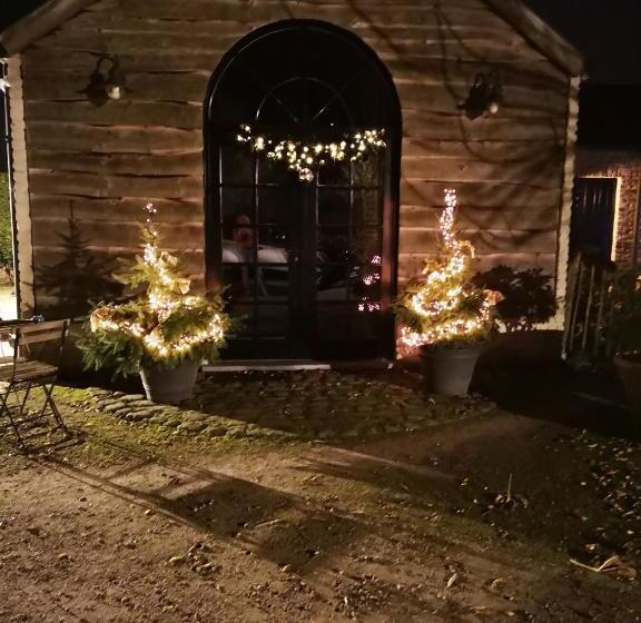 住宿加早餐  Casa Leone Near Bruges With Jacuzzi & Parking
