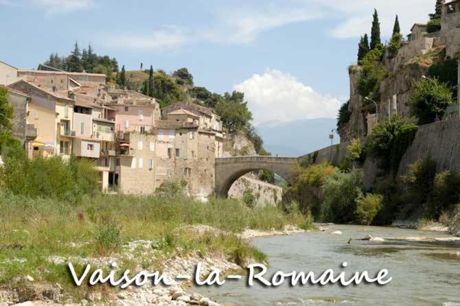 住宿加早餐  Chambre Hôtes Jacuzzi Climatiseur Provence