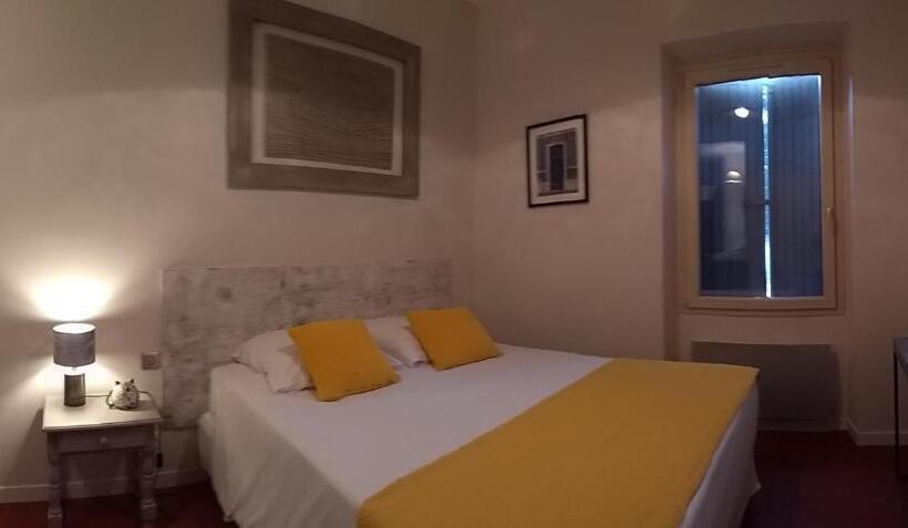 Bed and Breakfast Mas De Camejean
