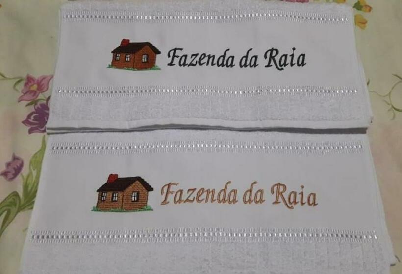 پانسیون Cabanas Fazenda Da Raia