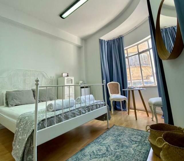 پانسیون Unique Studios Phaneromenis 41   Down Town Nicosia