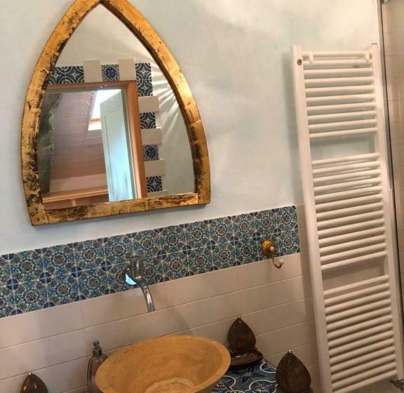مبيت وإفطار Bed&box