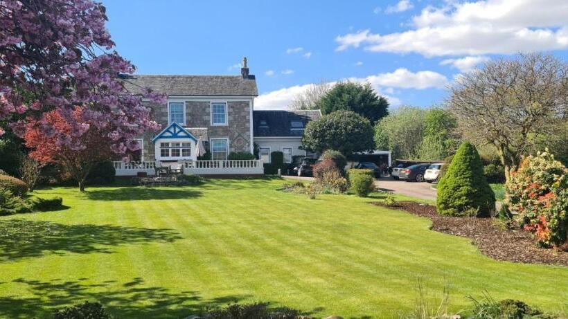 مبيت وإفطار Creag Dhubh Country House