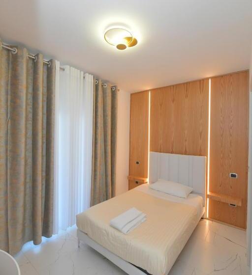 Noemi B&b