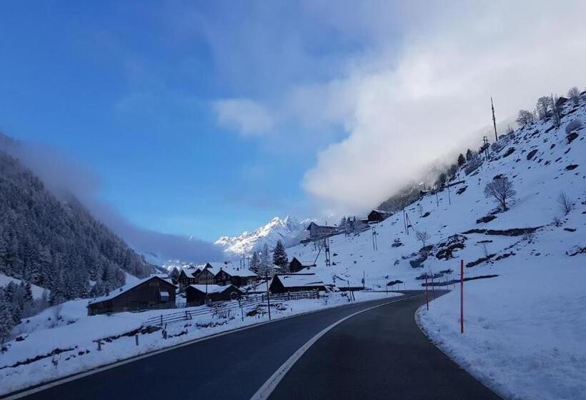 بنسيون Gästehaus Alpenglühn