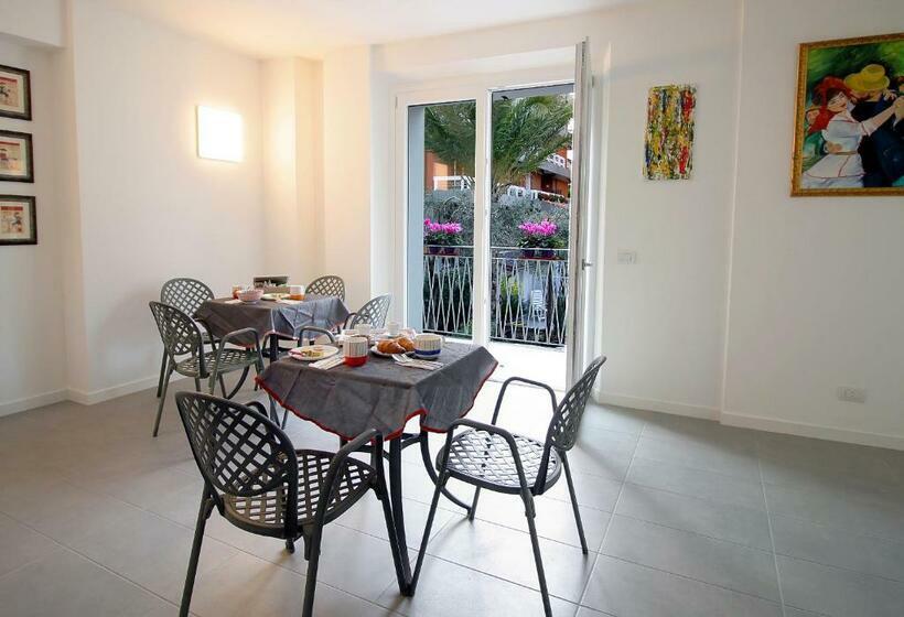 پانسیون Guesthouse Villa Jung