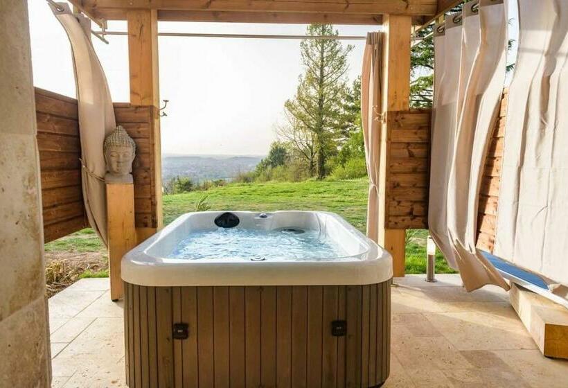 پانسیون Chambres D Hôtes La Mascrabiere Bed & Spa