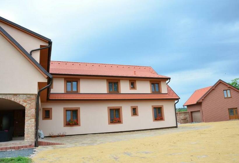 پانسیون Penzion Tramín