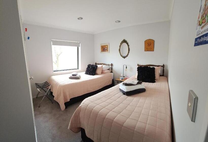 צימר Penrodbnb Shared Home