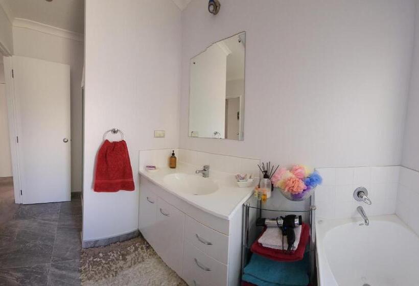צימר Penrodbnb Shared Home