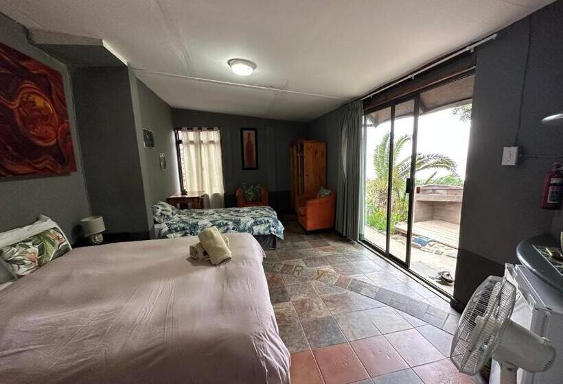 פנסיון Bayview Room @ Coram Deo
