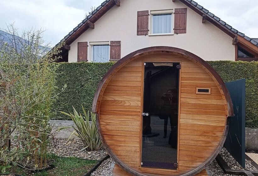 پانسیون La Porte Des Alpes Chambres D Hôtes