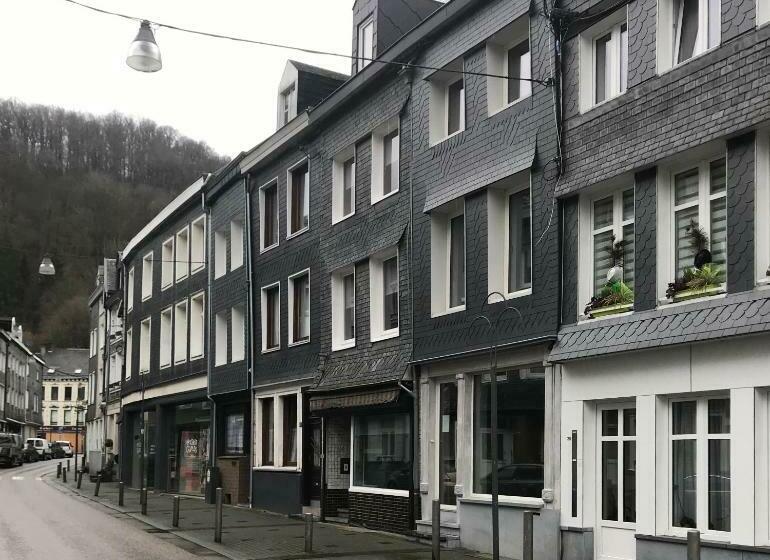 بنسيون Newstreet