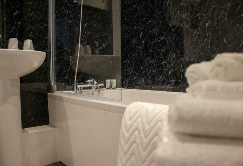فندق صغير Fino Rooms