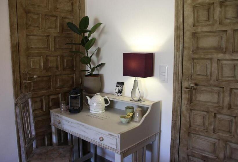 مبيت وإفطار Villa Foia Vella   Adults Only