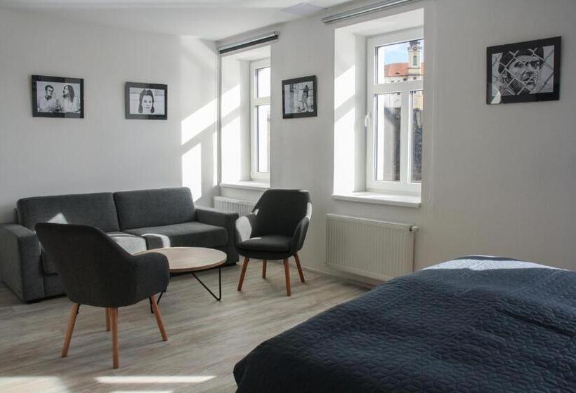 هتل Penzion Via Ferrata