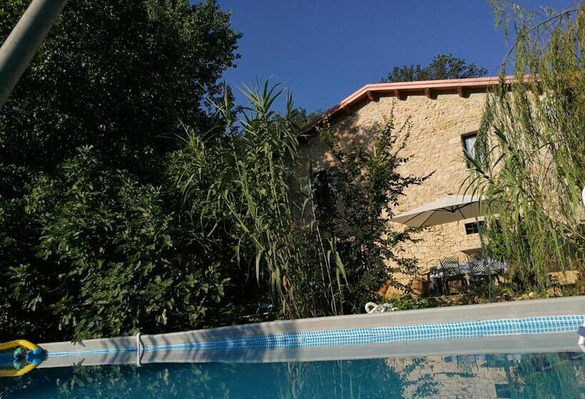 Отель Tenuta Castelli